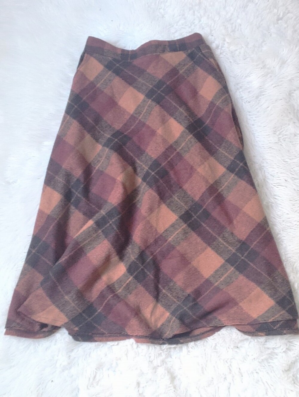 Secaiyiren Women's Plaid Skirt Size L
